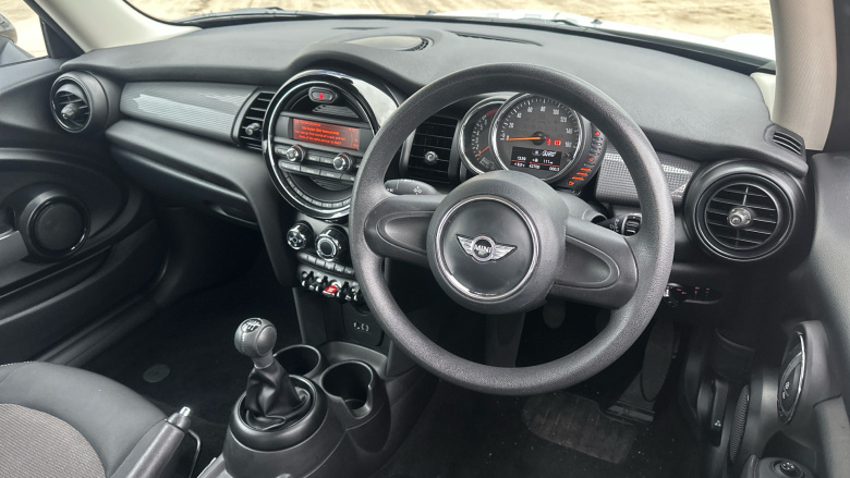 MINI Hatchback 1.5 Cooper 3dr Petrol Hatchback